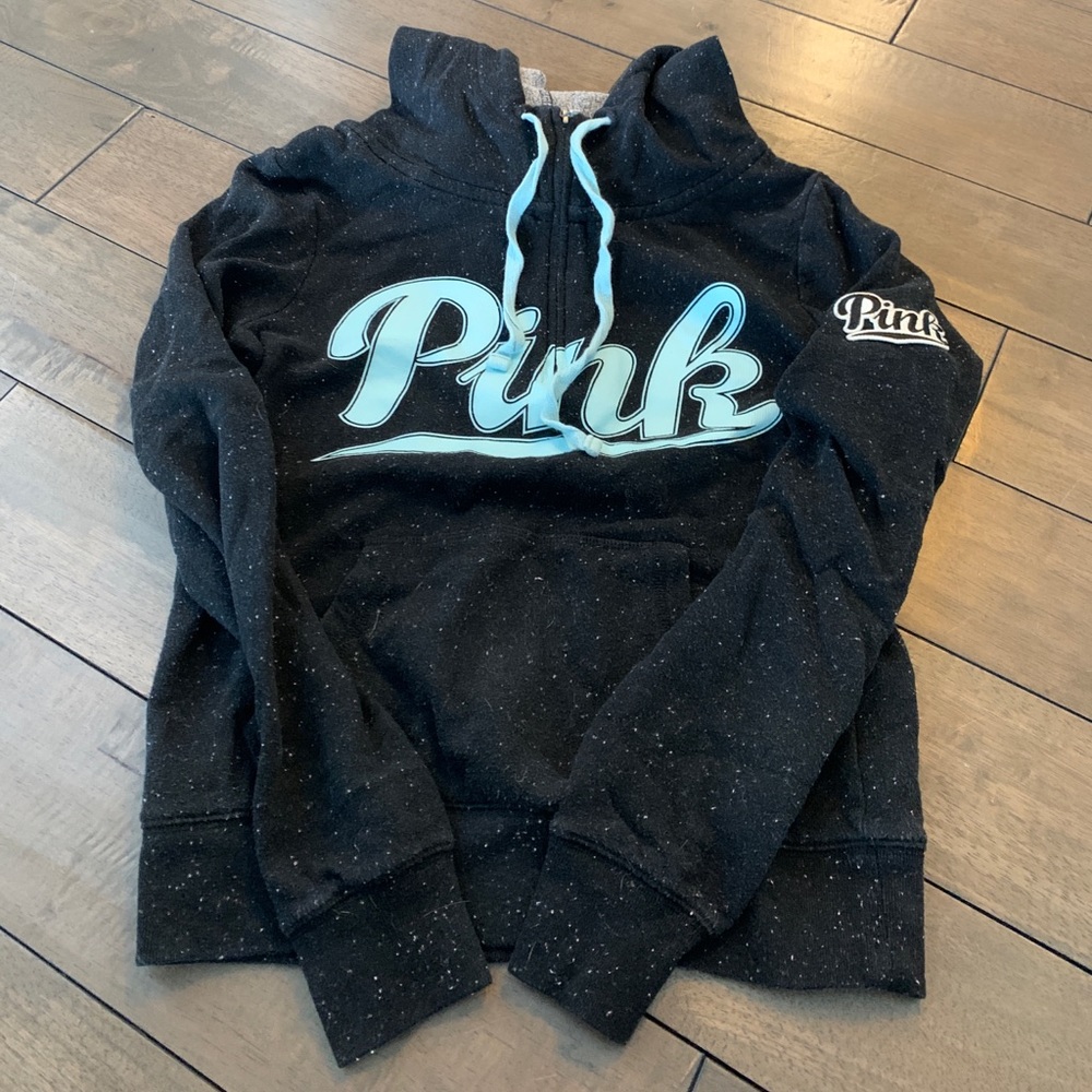 Quarter zip sweatshirt